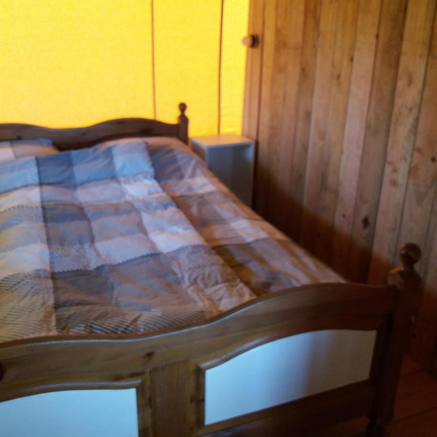 Safaritent De Berghoeve Luxury tent Ruinen